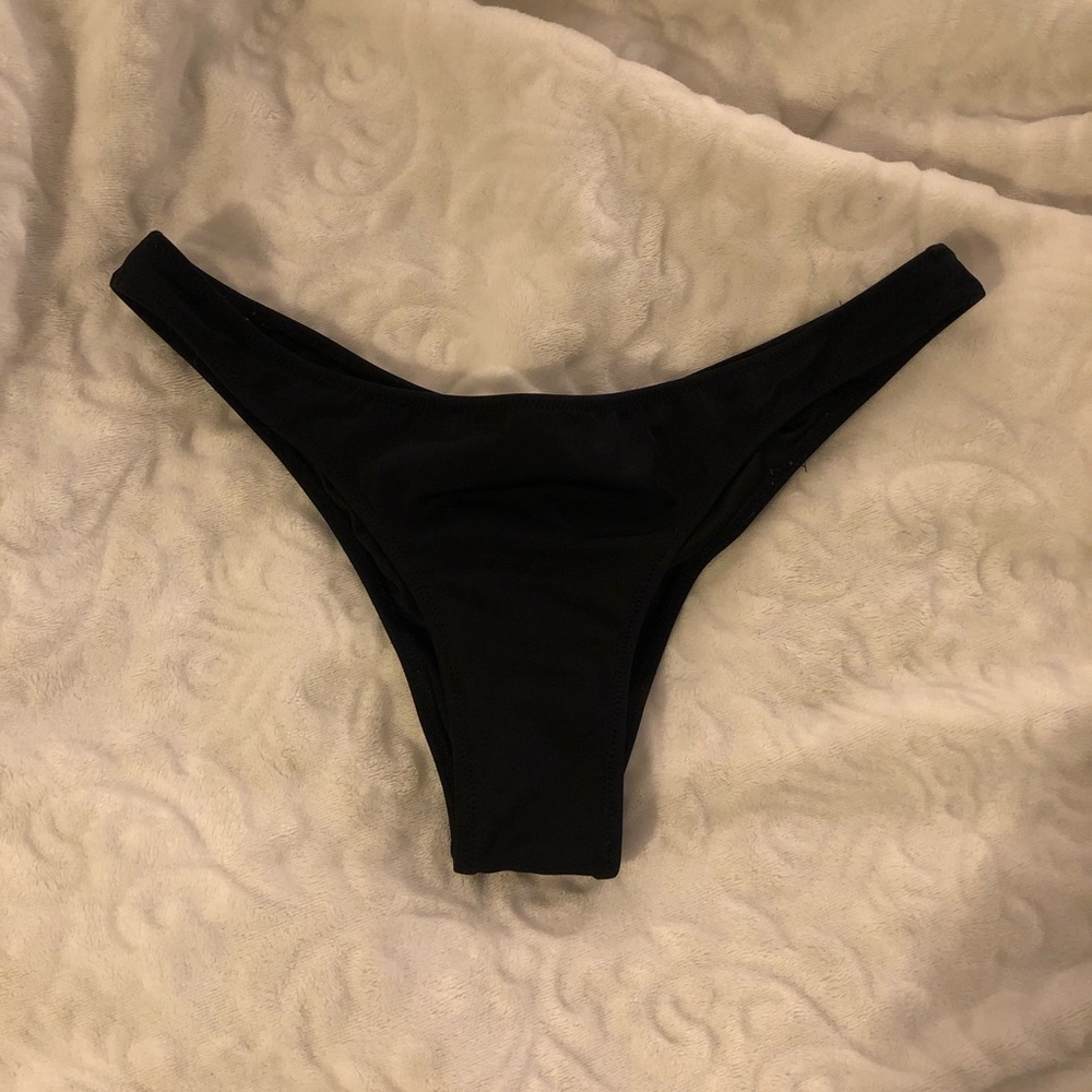 Victoria’s Secret The Itsy Cheeky Bikini Bottoms